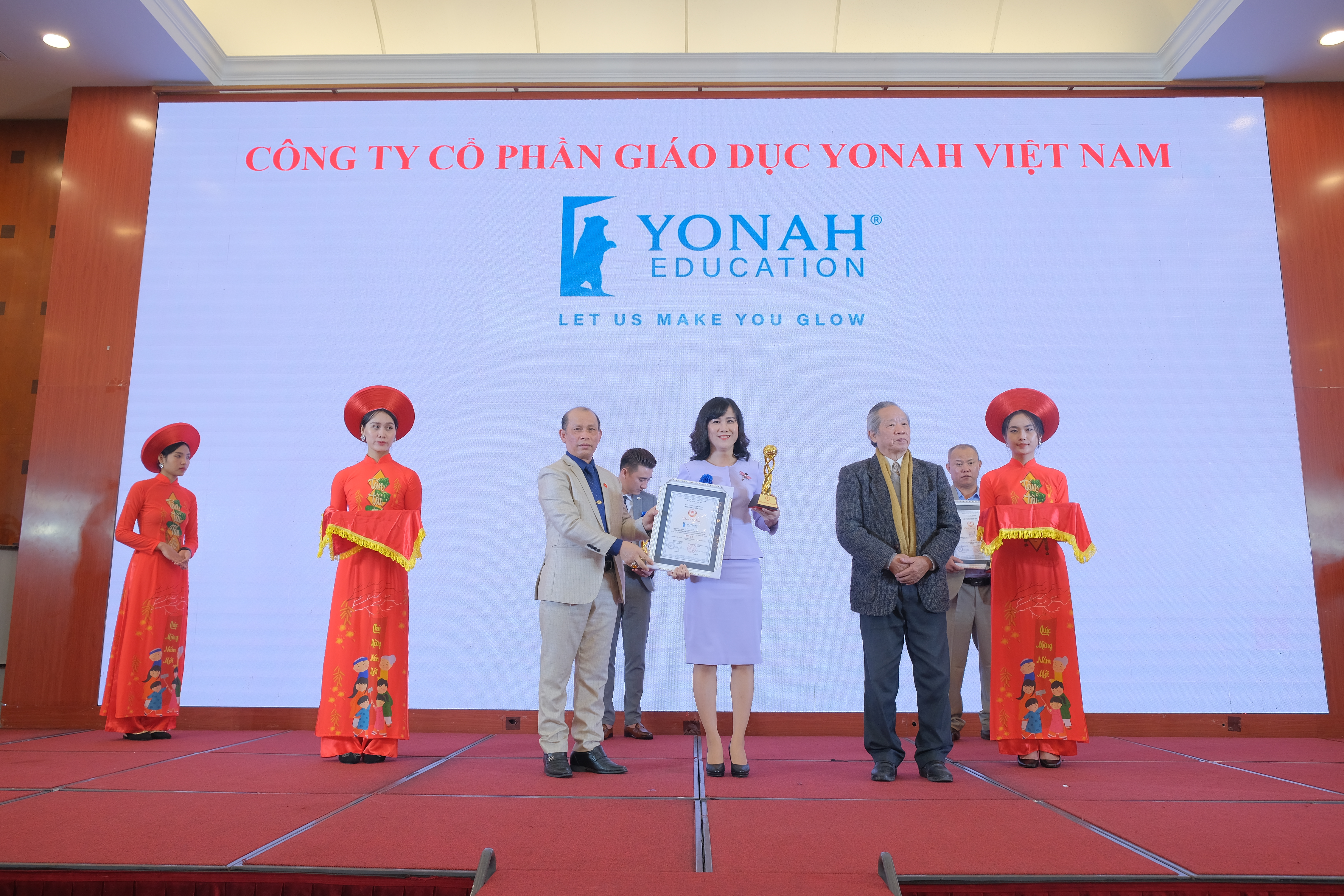 YONAH EDUCATION: THÀNH CÔNG TỪ TINH THẦN “DÁM NGHĨ DÁM LÀM” CỦA NHỮNG NGƯỜI TIÊN PHONG