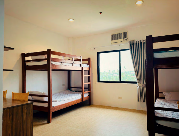 ky-tuc-xa-trai-dong-hla