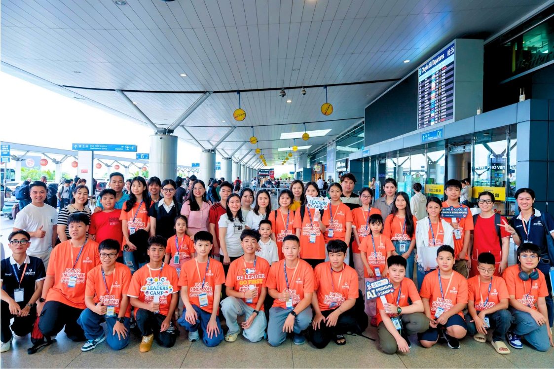 Trại hè Johor – Singapore – 02 nền văn hoá – 02 đất nước trong một hành trình