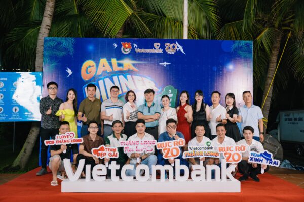 Photo booth chụp hình check-in