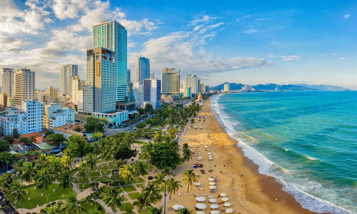 Bờ biển Nha Trang nhìn từ trên cao